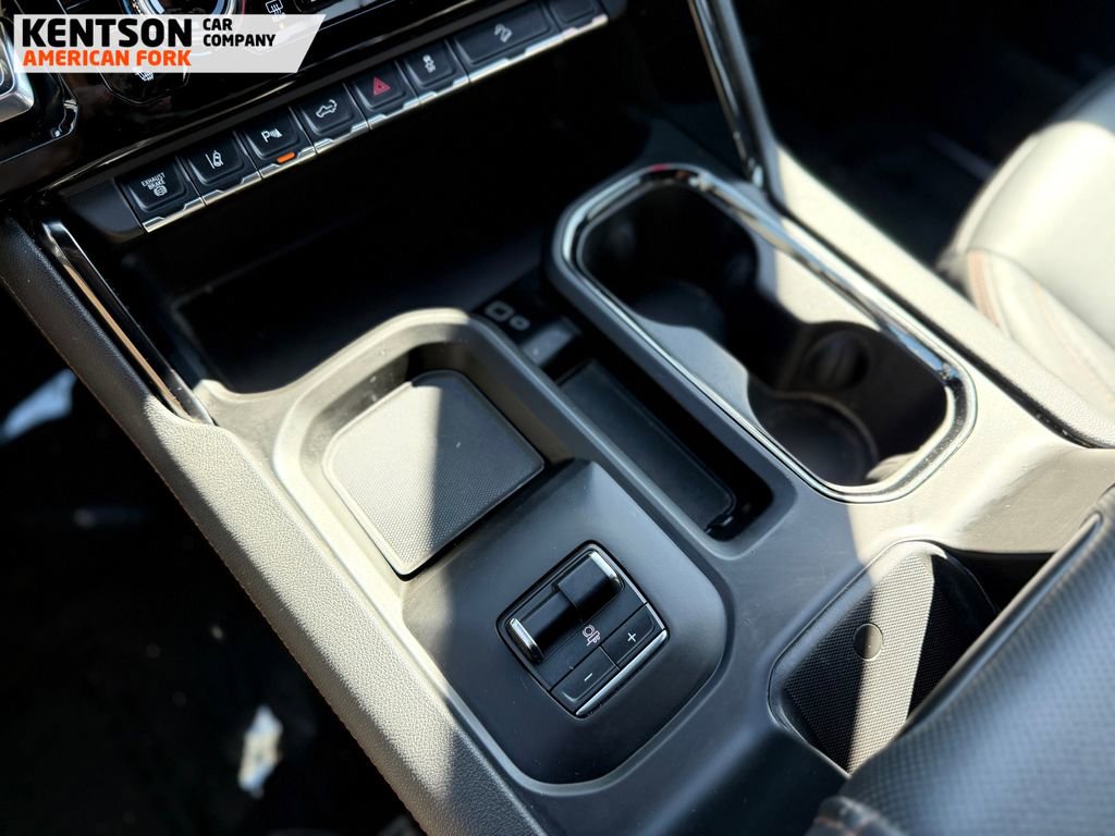 Used 2024 GMC Sierra 2500 AT4 w/ AT4 Premium Plus Package image 29