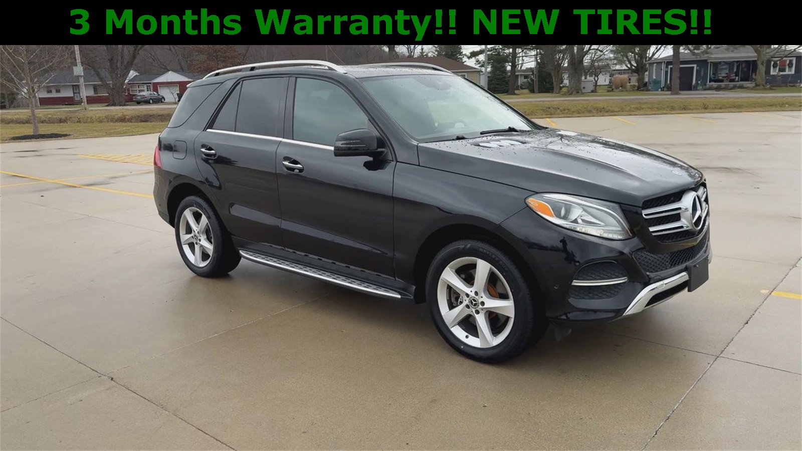 Used 2019 Mercedes-Benz GLE 400 4MATIC w/ Premium 1 Package image 2