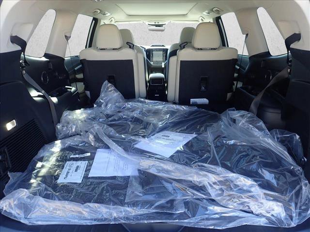 New 2026 Subaru Ascent Limited image 2