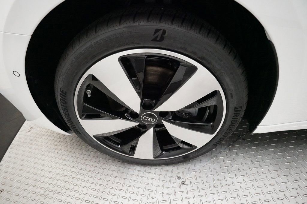 New 2025 Audi A5 2.0T Premium image 28