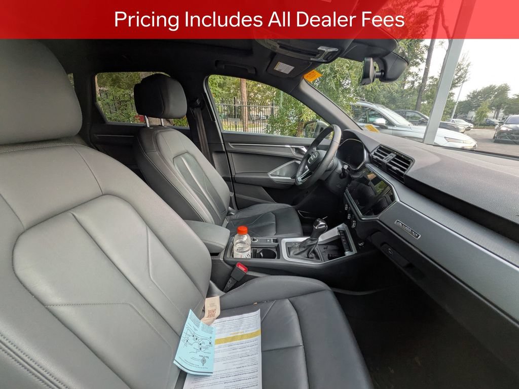 Used 2020 Audi Q3 2.0T Premium Plus w/ Premium Plus Package AWD/4WD image 8