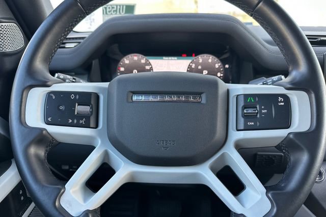 Certified 2023 Land Rover Defender 130 X-Dynamic SE image 23