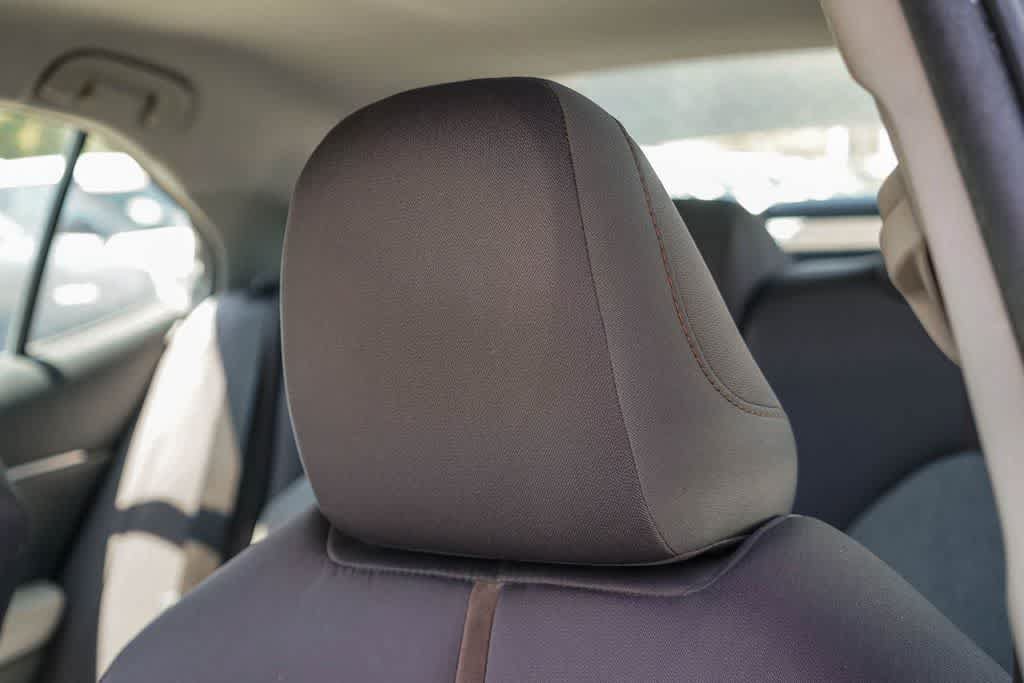 Used 2018 Toyota Camry LE FWD image 24