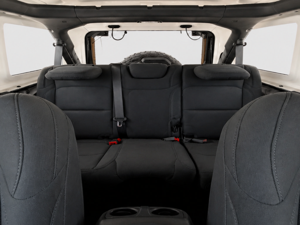Used 2020 Jeep Wrangler Unlimited Sahara AWD/4WD image 18