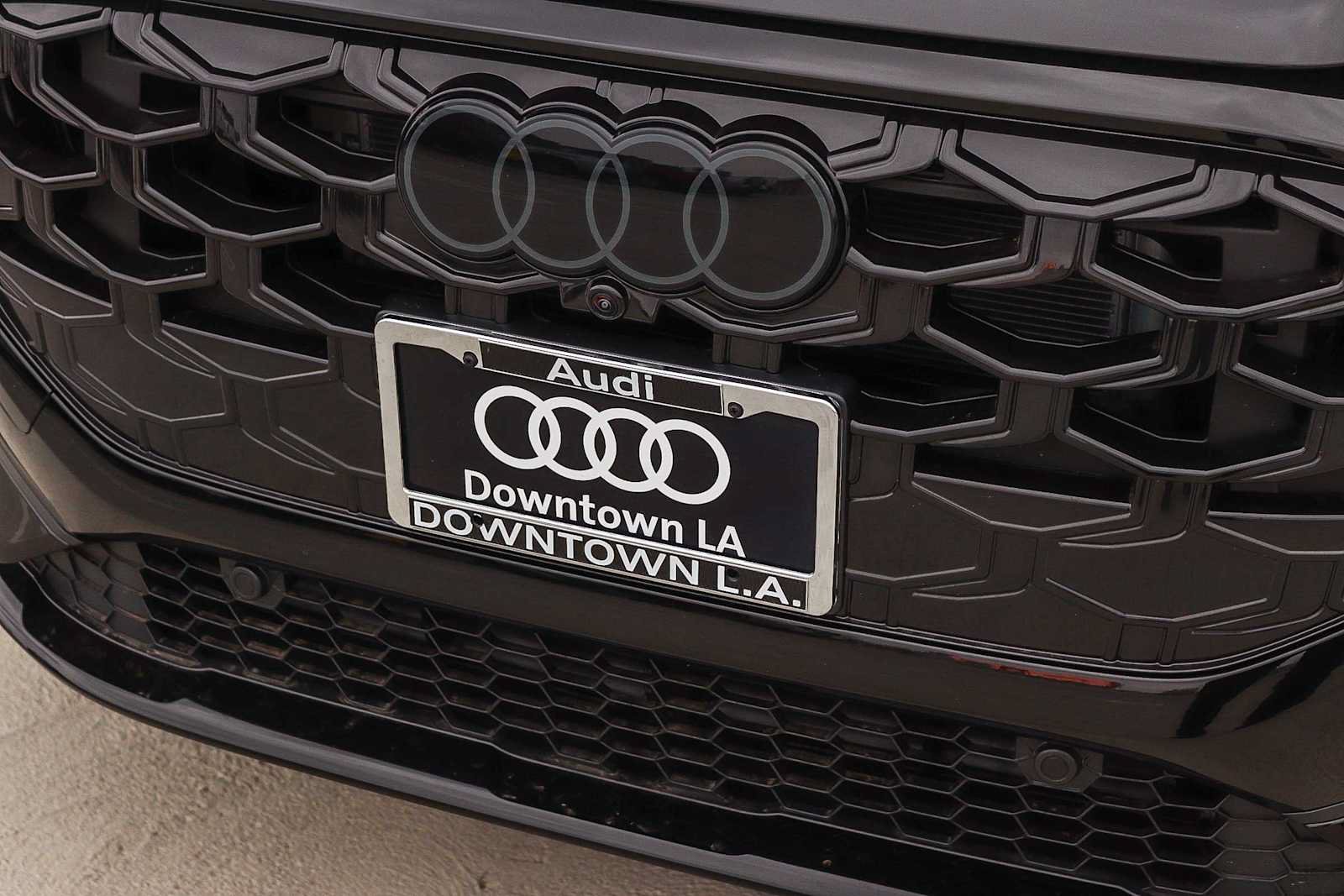 New 2026 Audi Q3 quattro 2.0T AWD/4WD image 8