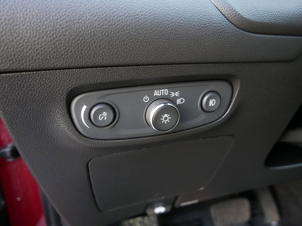 Used 2023 Buick Encore GX Preferred w/ Cold Weather Comfort Package image 15