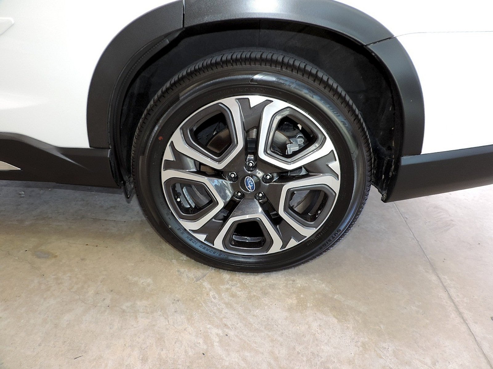 Certified 2024 Subaru Ascent Touring AWD/4WD image 11