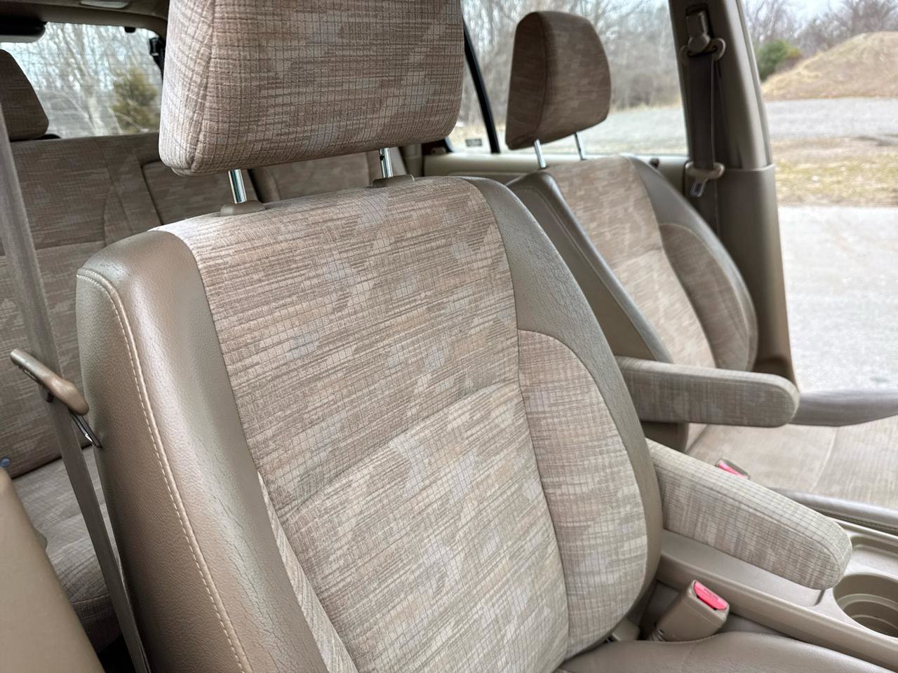 Used 2004 Honda CR-V LX image 23
