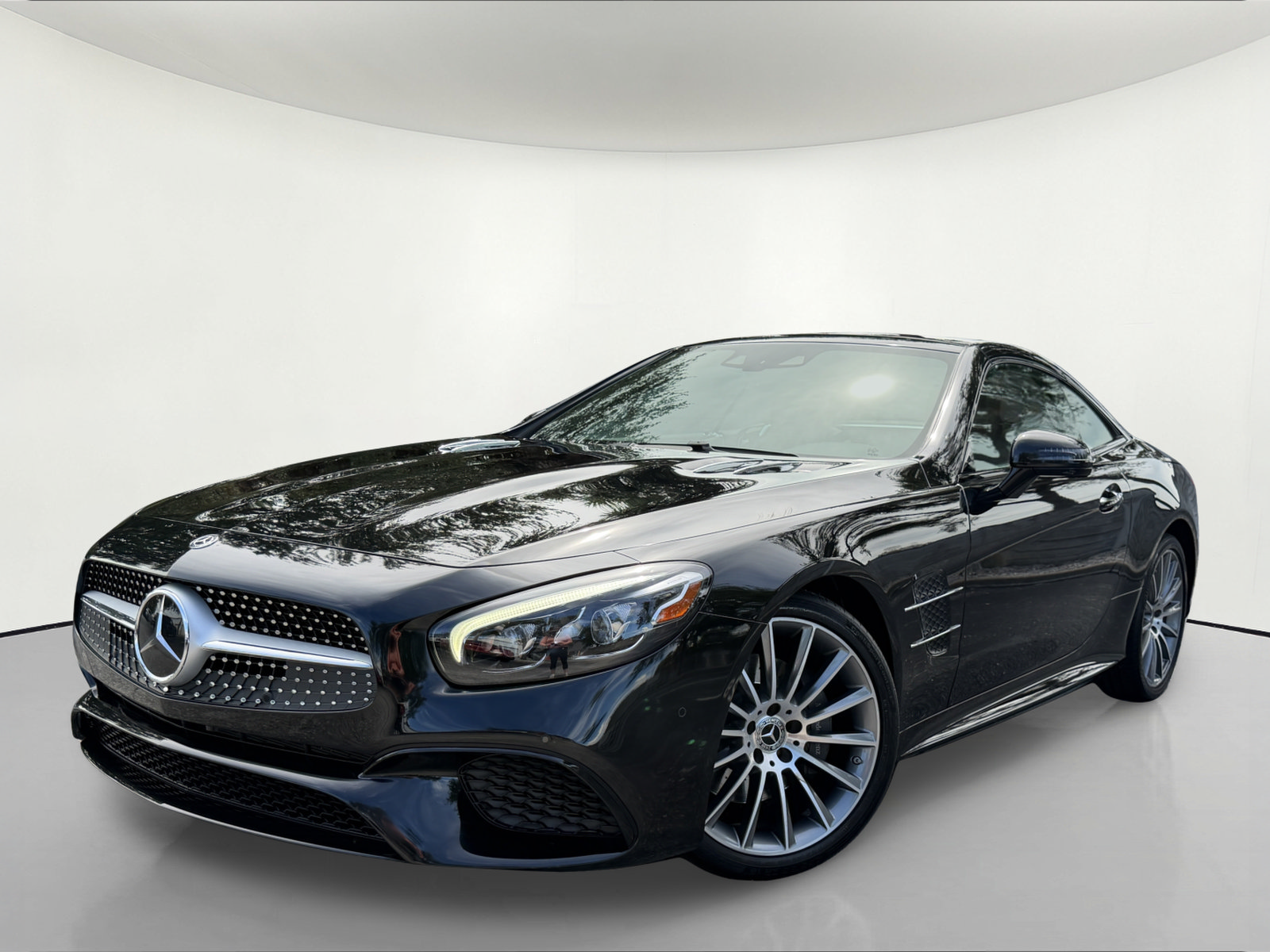 Used 2020 Mercedes-Benz SL 450 image 1
