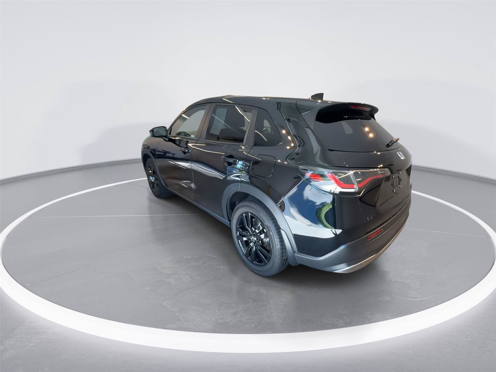 Used 2026 Honda HR-V Sport image 6