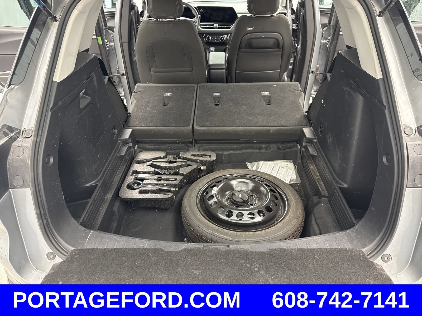 Used 2025 Chevrolet TrailBlazer LT AWD/4WD image 39