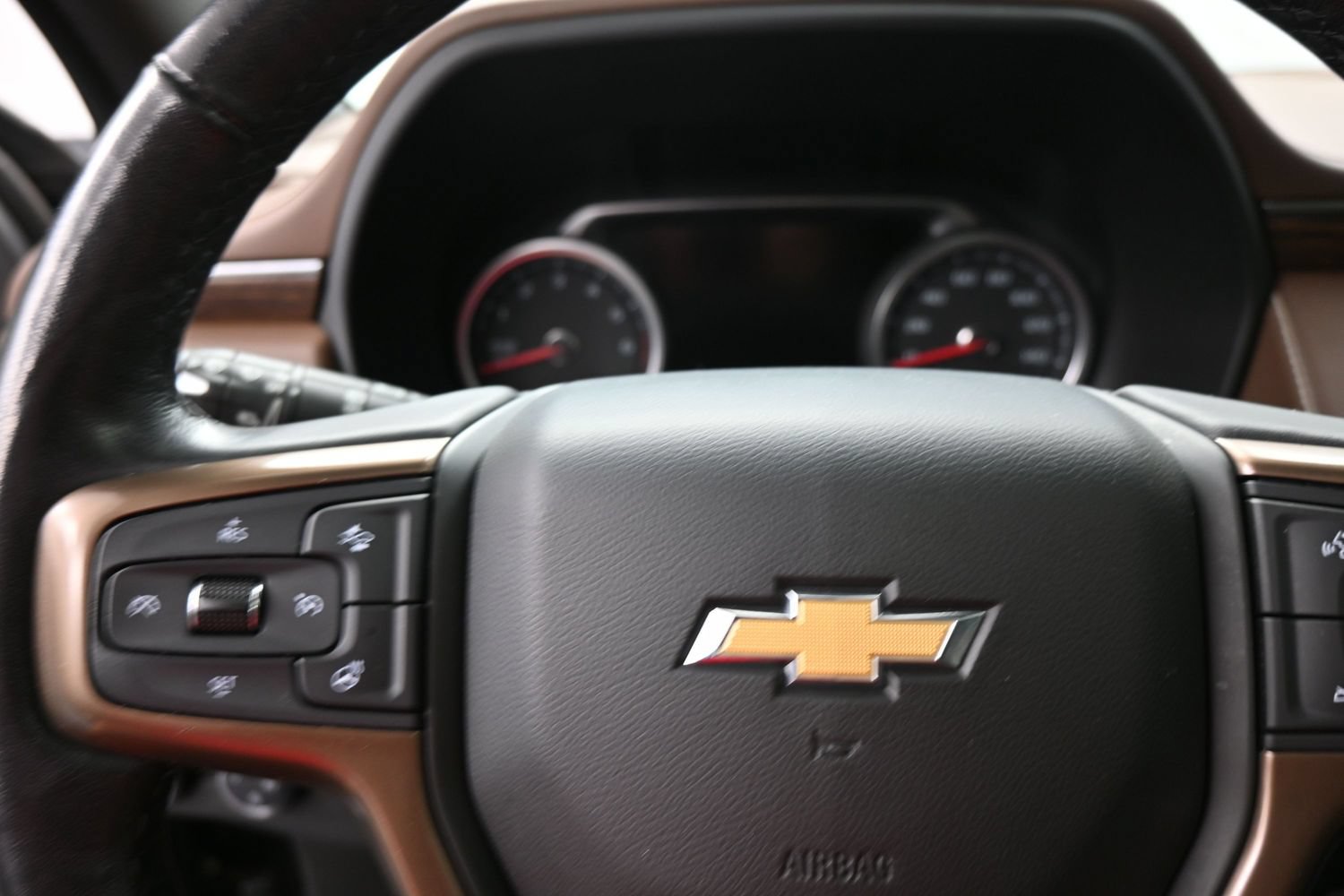 Used 2021 Chevrolet Suburban High Country AWD/4WD image 16