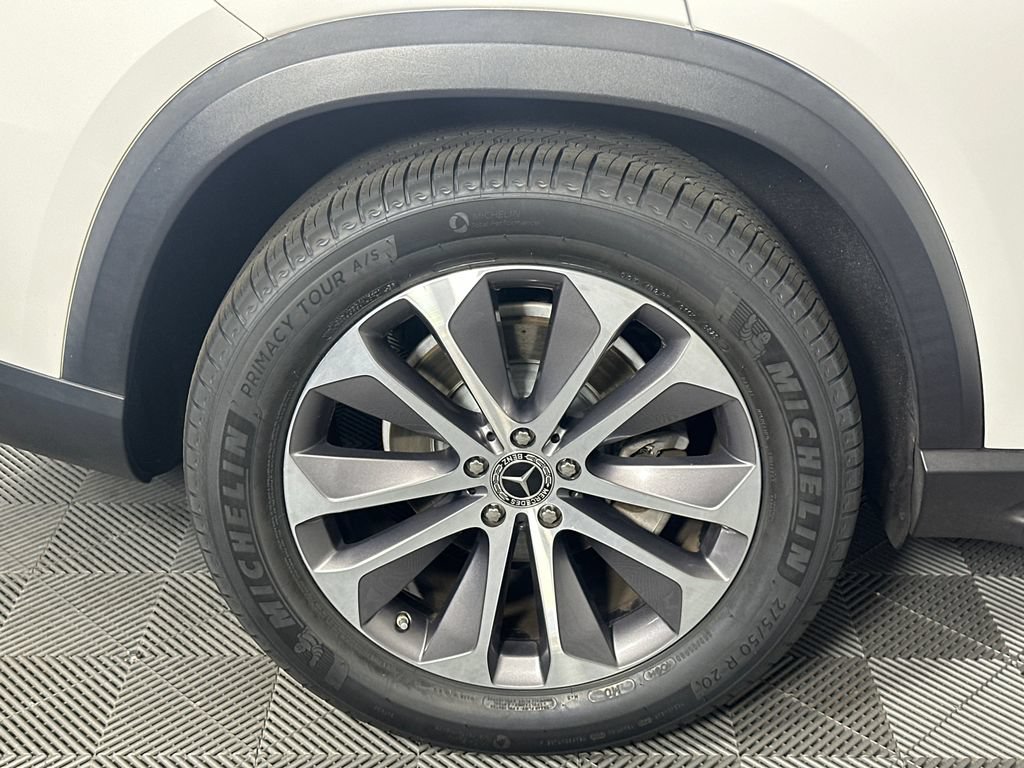 Certified 2022 Mercedes-Benz GLE 350 w/ Premium Package image 19