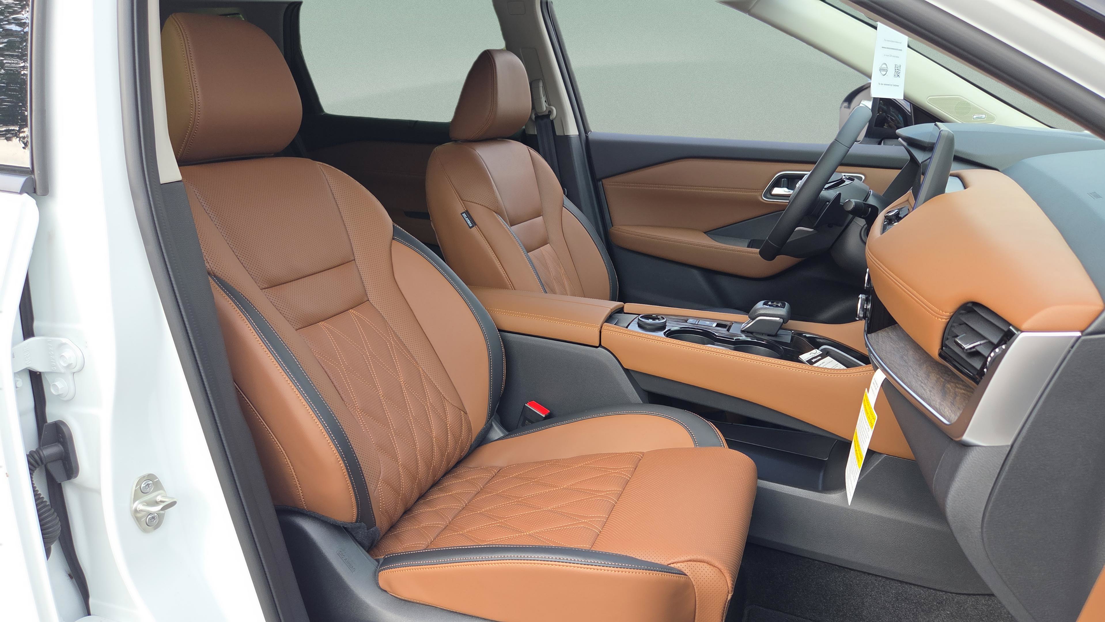 New 2026 Nissan Rogue Platinum w/ Platinum Premium Package AWD/4WD image 18