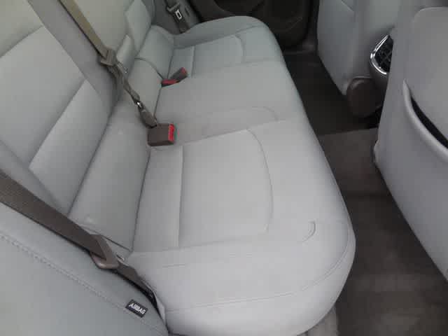 Used 2024 Chevrolet Malibu LT FWD image 10