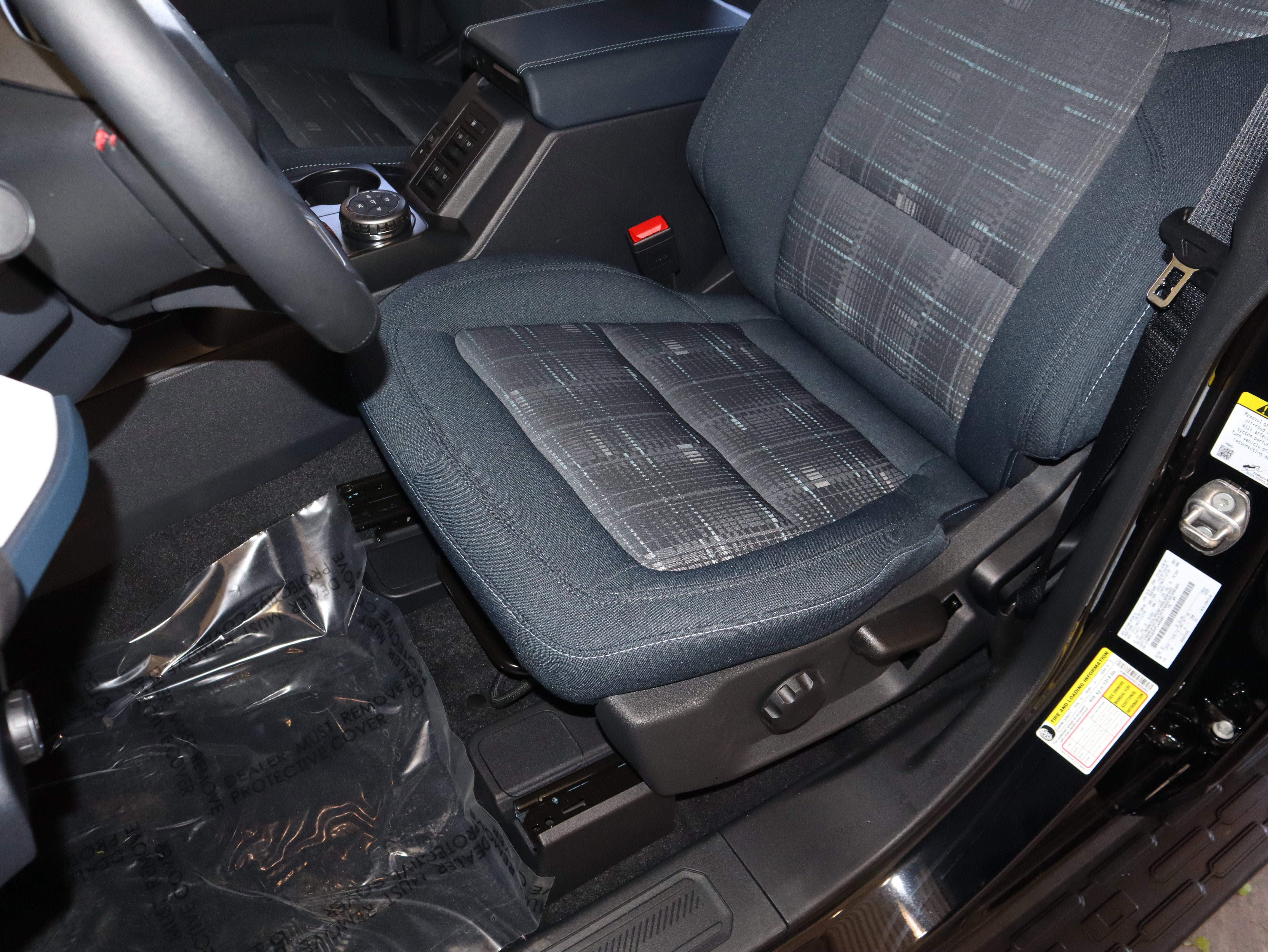 New 2026 Ford Bronco Heritage Edition AWD/4WD image 33