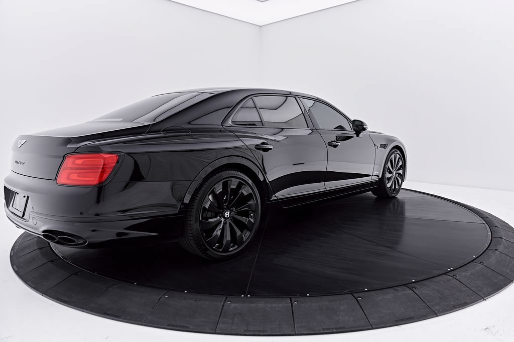 Used 2022 Bentley Flying Spur V8 AWD/4WD image 14