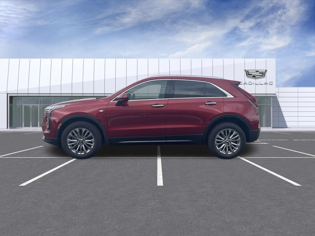 Used 2025 Cadillac XT4 Premium Luxury w/ Technology Package AWD/4WD image 5