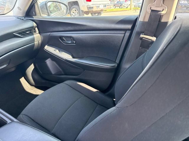 Used 2024 Nissan Sentra S FWD image 14