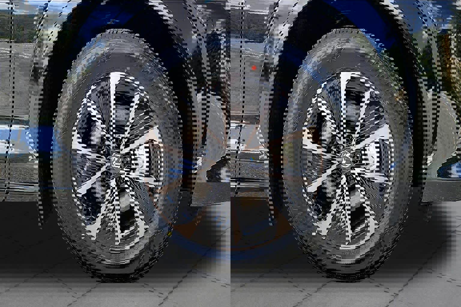 New 2026 Lexus RZ 350e 2WD image 9