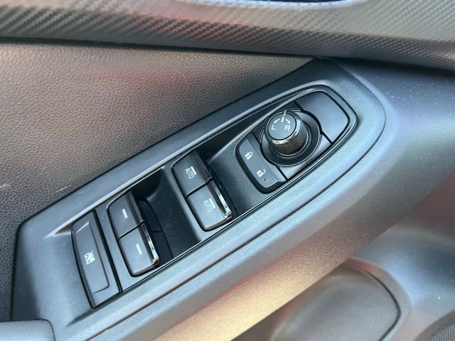 Used 2024 Subaru Crosstrek 2.0i Premium AWD/4WD image 12