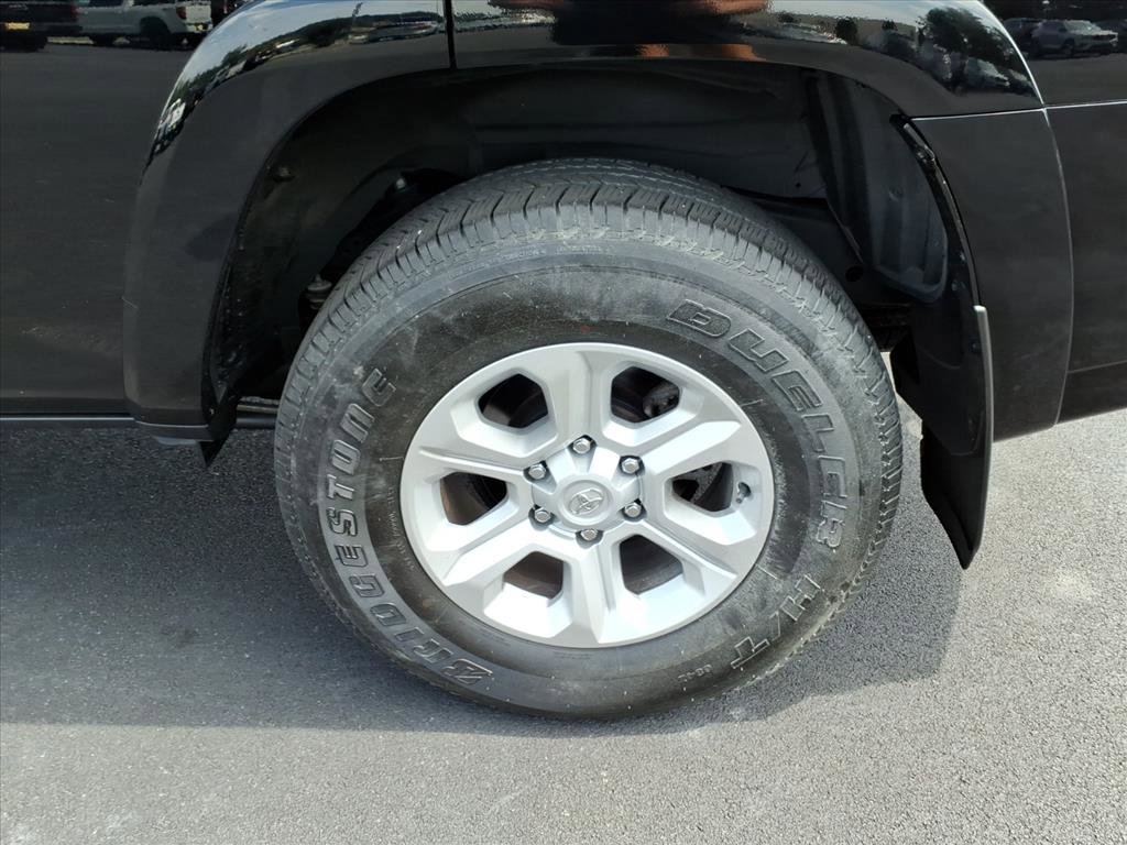 Used 2023 Toyota 4Runner SR5 Premium image 7