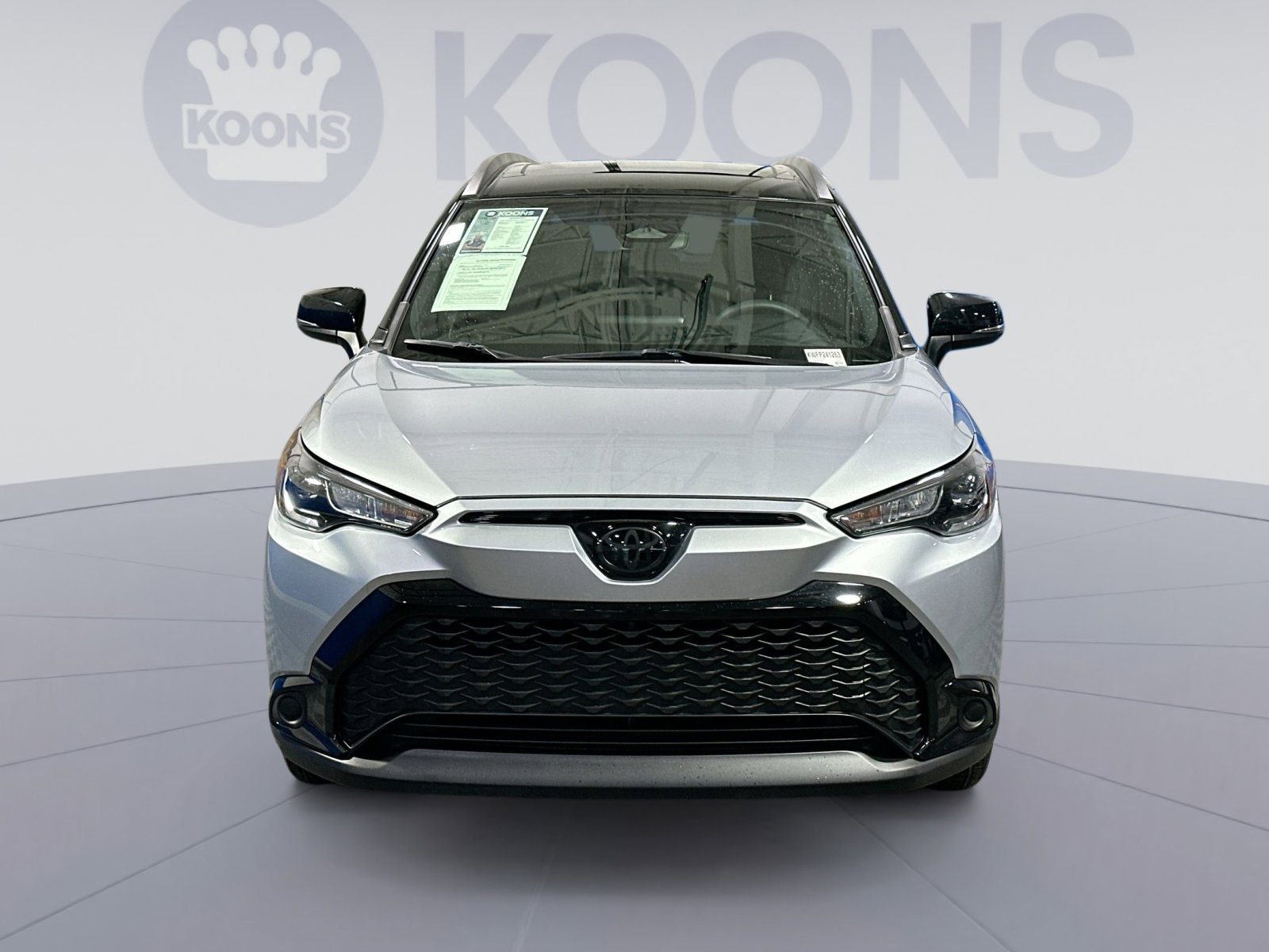 Used 2024 Toyota Corolla Cross SE w/ Moonroof Package image 11