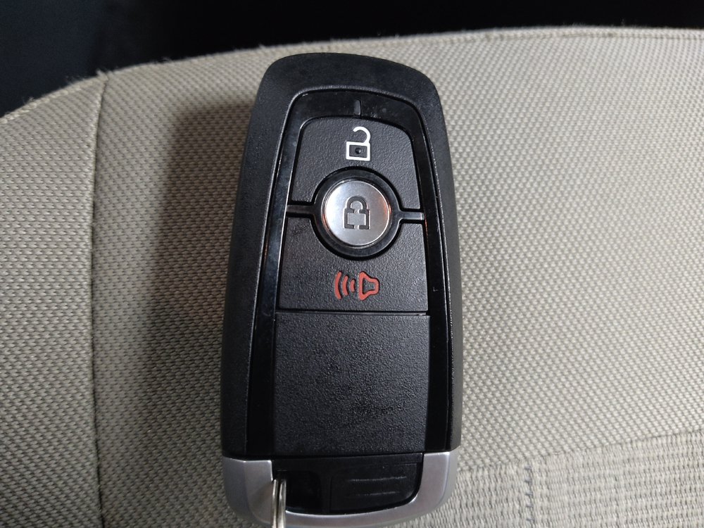 Used 2021 Ford EcoSport SE FWD image 32