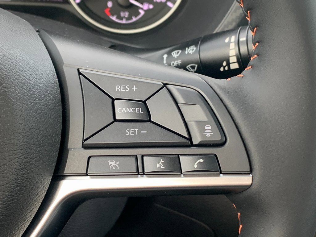 New 2025 Nissan Sentra SR image 10