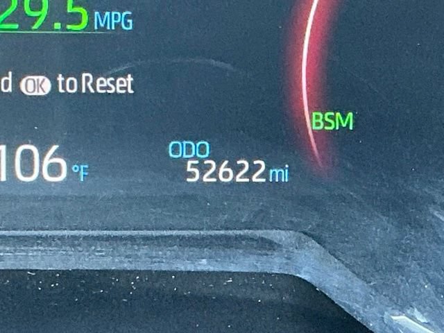 Used 2024 Toyota RAV4 XLE FWD image 28