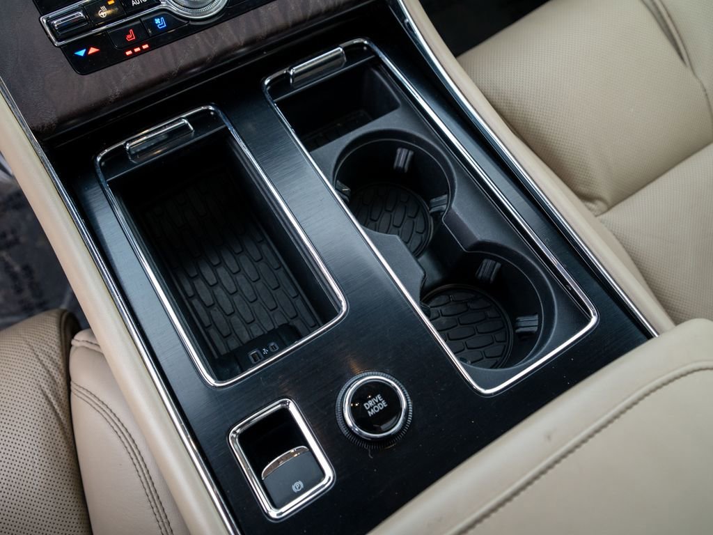 Used 2020 Lincoln Aviator Reserve w/ Equipment Group 202A image 30