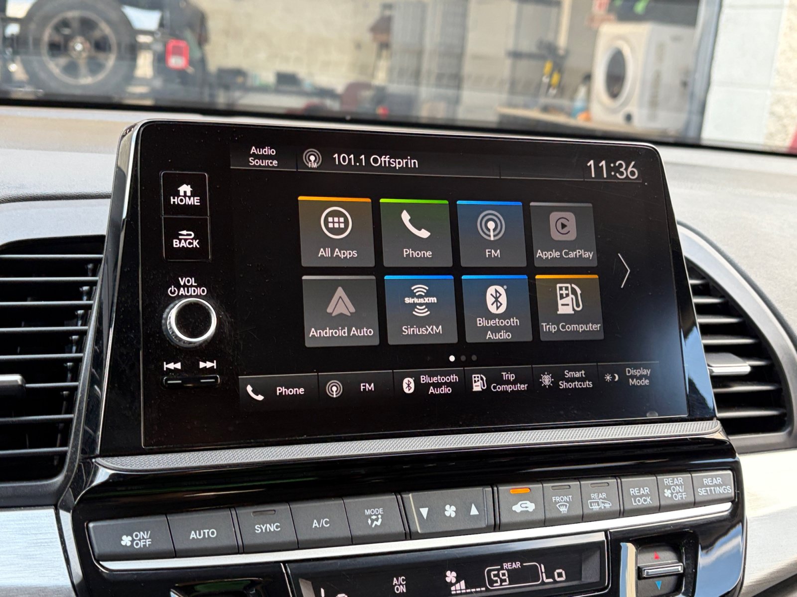 Used 2025 Honda Odyssey EX-L image 20