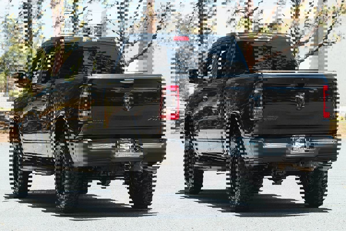 Used 2022 RAM 1500 Big Horn w/ Built-to-serve Edition image 10