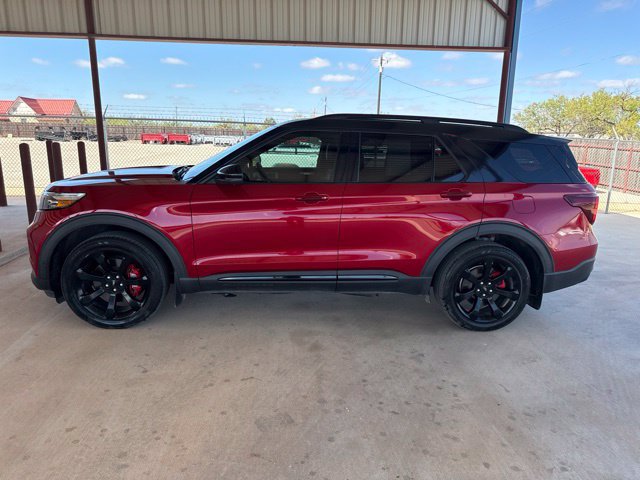 Used 2022 Ford Explorer ST w/ Equipment Group 401A AWD/4WD image 4