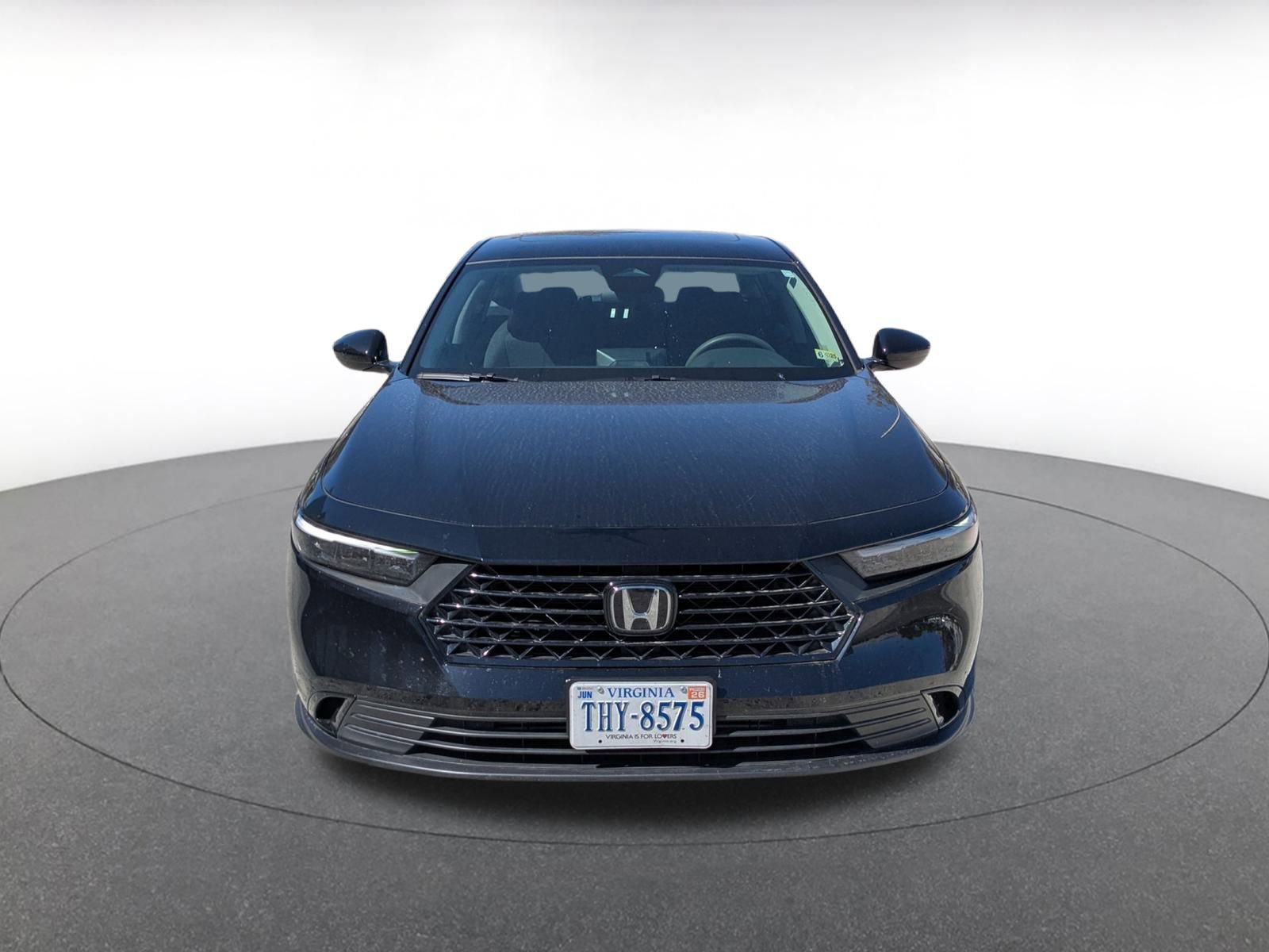 Used 2024 Honda Accord EX image 2