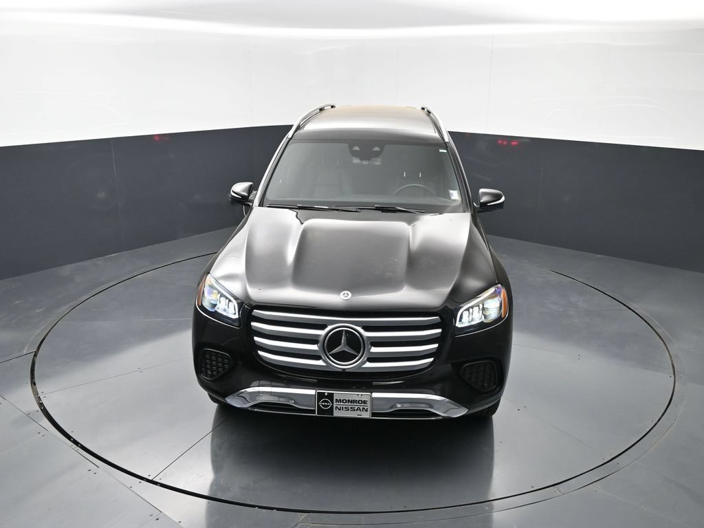 Used 2025 Mercedes-Benz GLS 450 4MATIC image 18