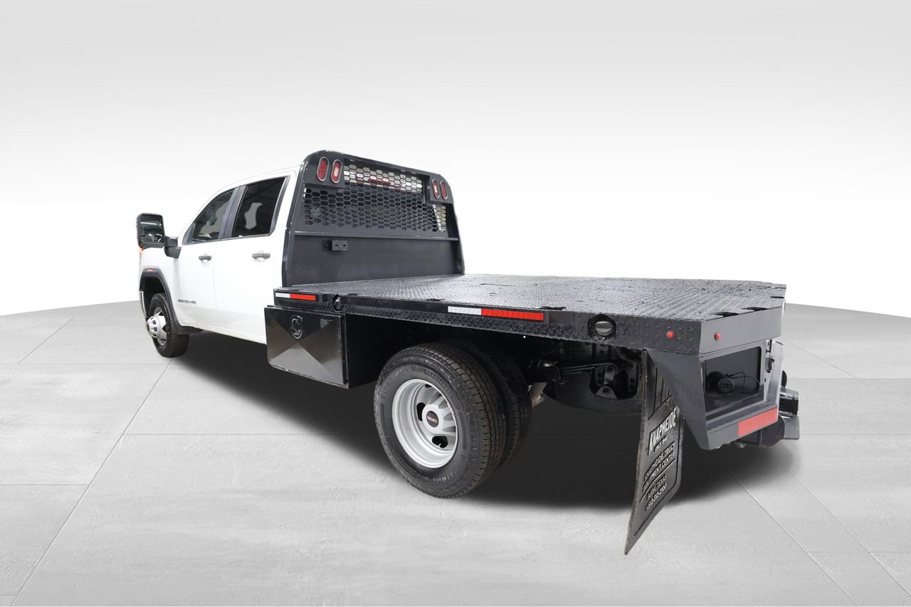 Used 2020 GMC Sierra 3500 2WD Crew Cab w/ Convenience Package image 2