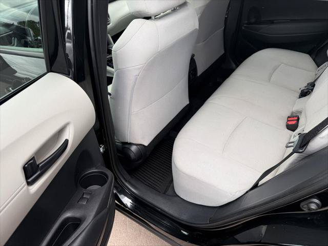 Certified 2022 Toyota Corolla Cross LE AWD/4WD image 15