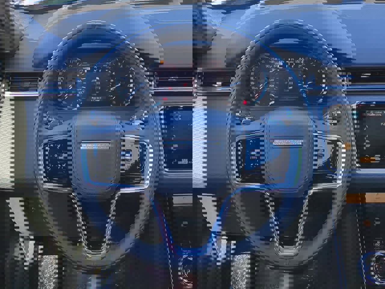 Used 2022 Land Rover Range Rover Velar R-Dynamic S image 22