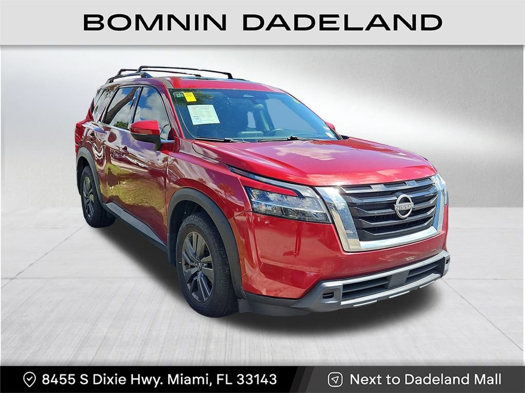 Used 2022 Nissan Pathfinder SV w/ SV Premium Package