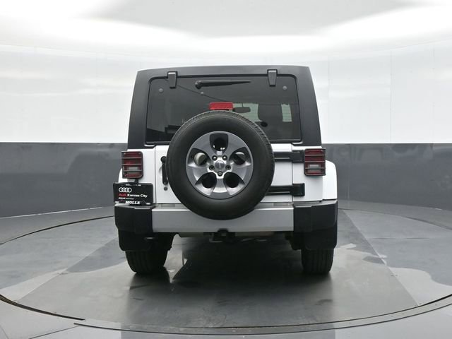 Used 2016 Jeep Wrangler Unlimited Sahara w/ Connectivity Group image 6