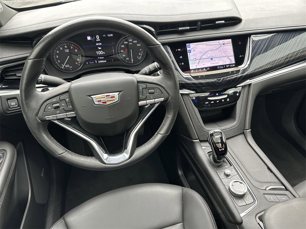 Used 2023 Cadillac XT6 Premium Luxury w/ Technology Package image 29