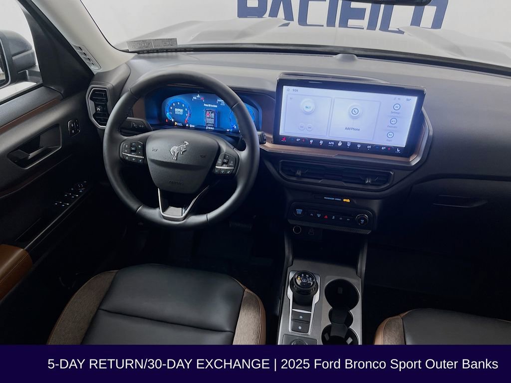 Used 2025 Ford Bronco Sport Outer Banks AWD/4WD image 27