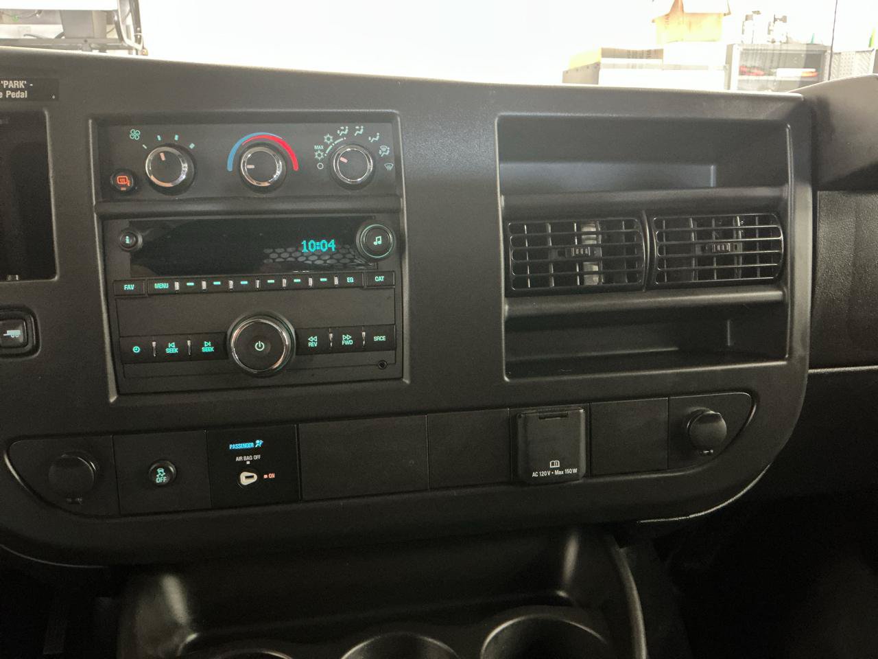 Used 2025 GMC Savana 2500 w/ Driver Convenience Package RWD image 15