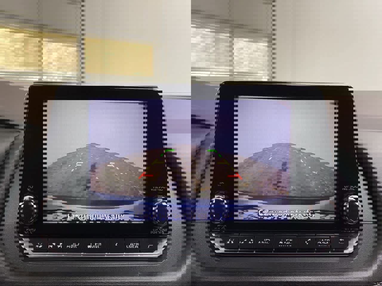 Used 2023 Nissan Rogue SV image 26