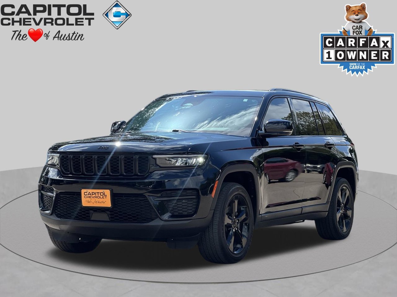 Used 2023 Jeep Grand Cherokee Altitude AWD/4WD image 1