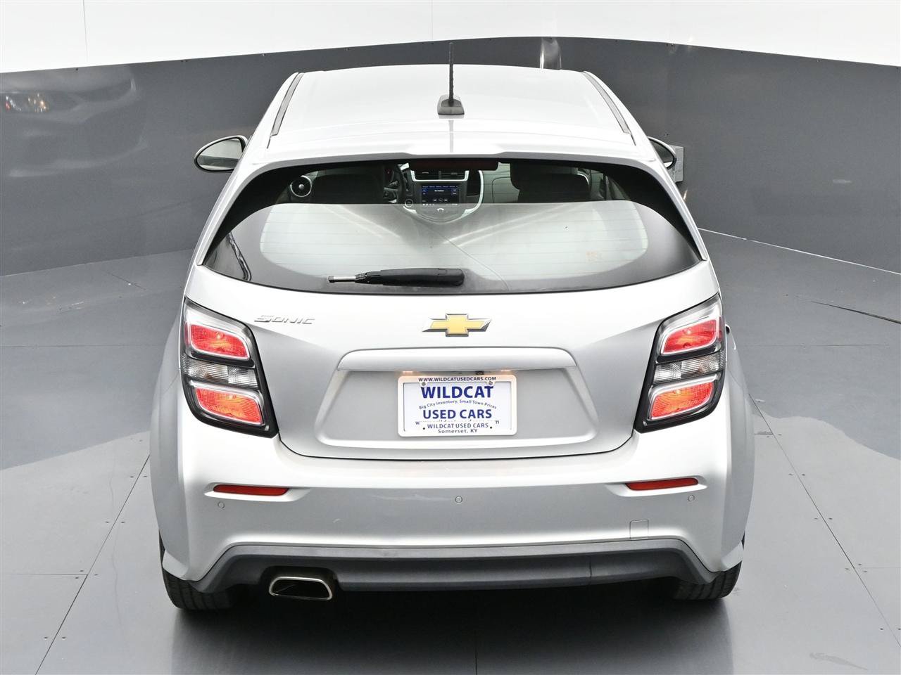 Used 2020 Chevrolet Sonic LT FWD image 26