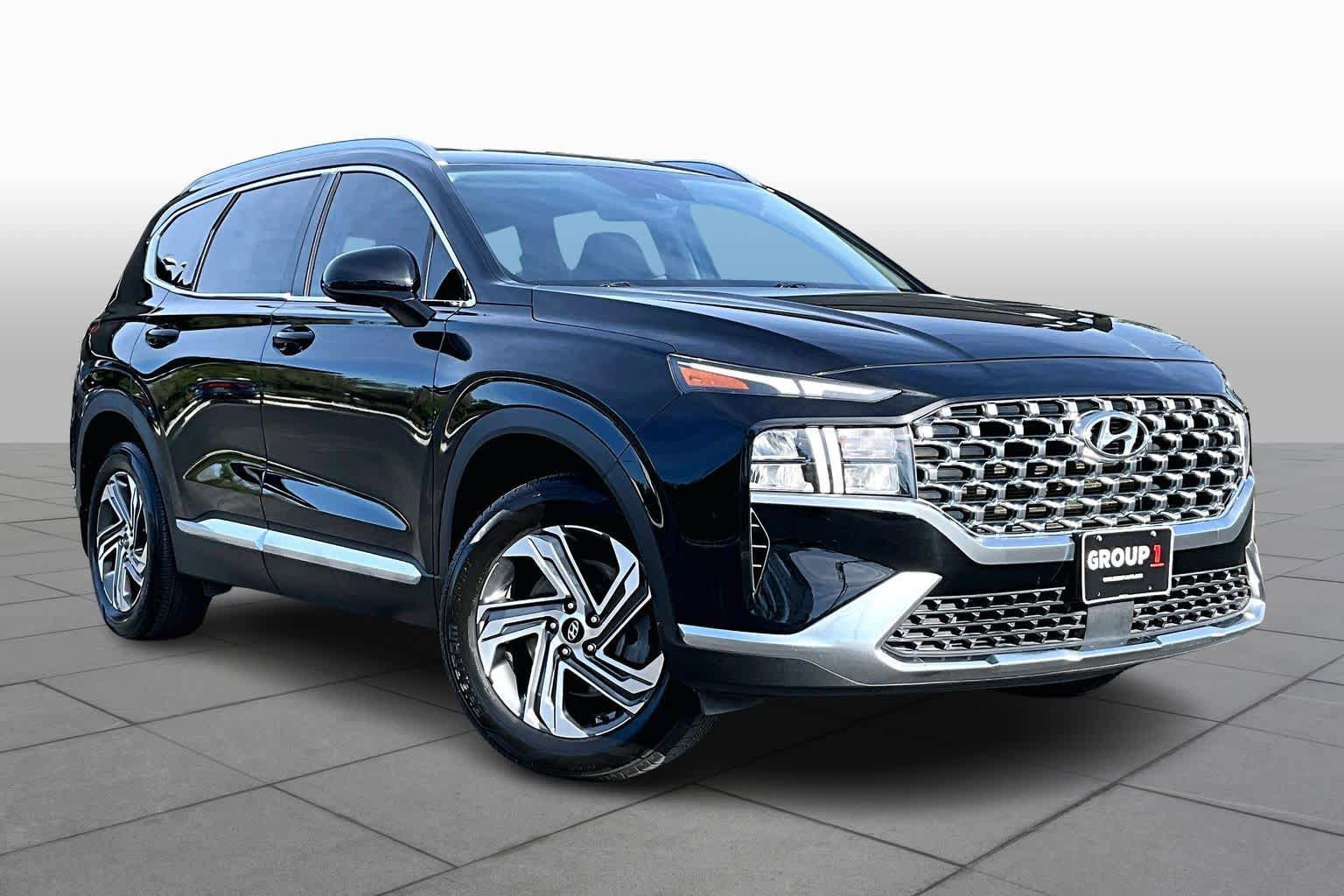 Used 2022 Hyundai Santa Fe SEL FWD image 3