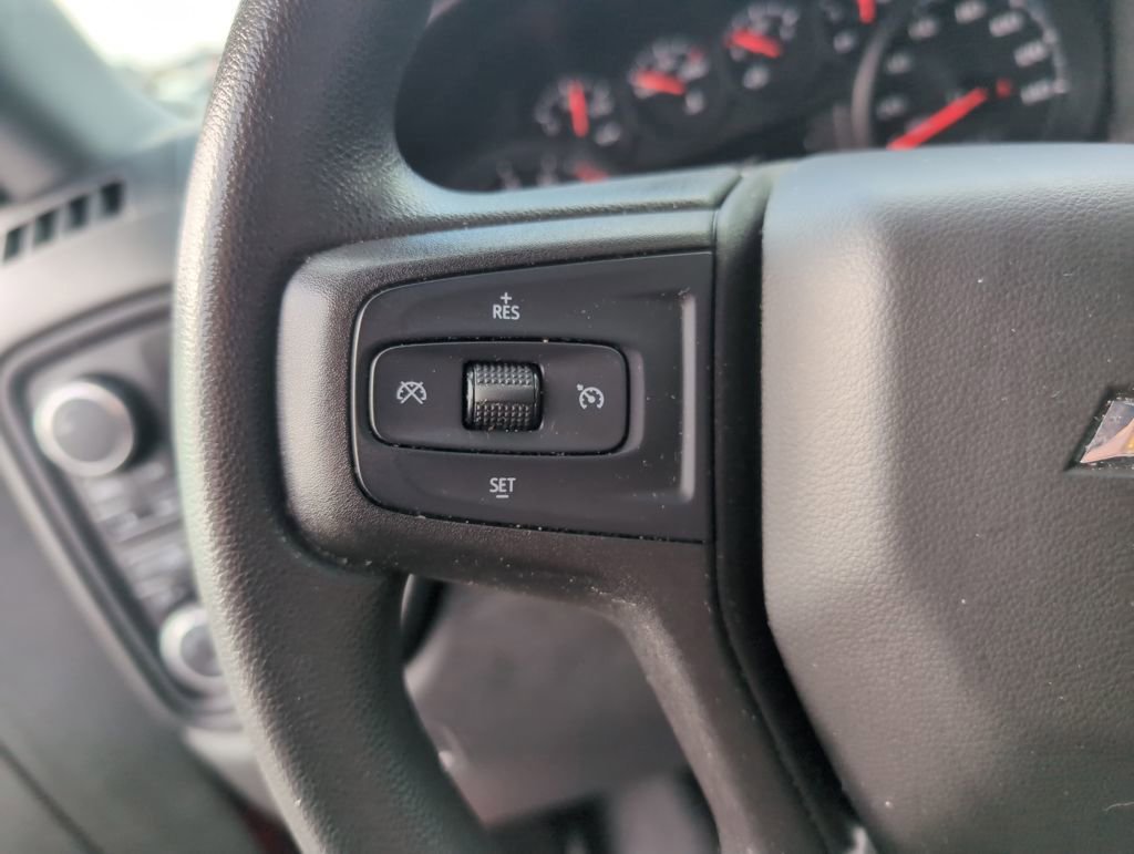 Used 2020 Chevrolet Silverado 1500 Custom w/ Custom Value Package image 19