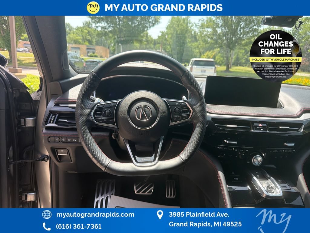 Used 2022 Acura MDX A-Spec AWD/4WD image 12
